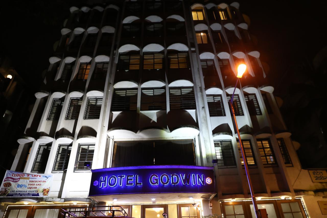 Hotel Godwin - Colaba Mumbai  Buitenkant foto