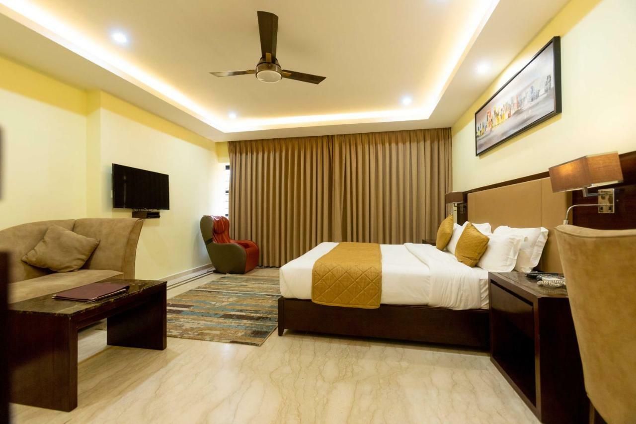 Hotel Godwin - Colaba Mumbai  Buitenkant foto